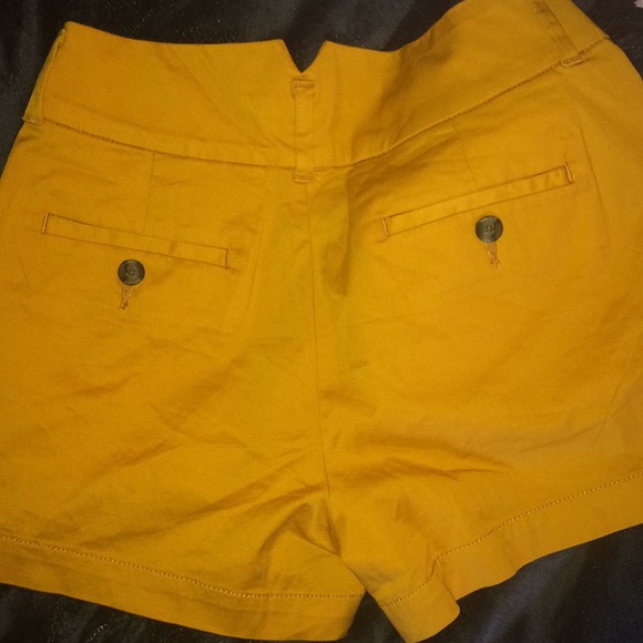 Green & yellow midi shorts - Picture 8 of 8